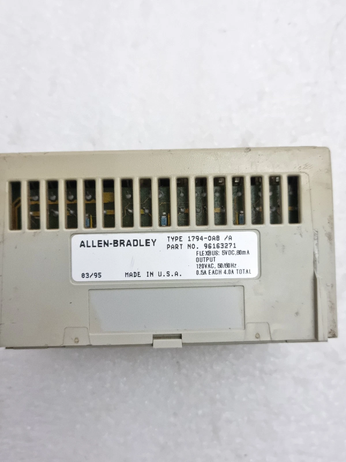 AllenBradley 1794-OA8 FlexIo Output Module Ser A Made In U.S.A
